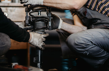 Amortiguadores: tipos, diagnóstico y purga